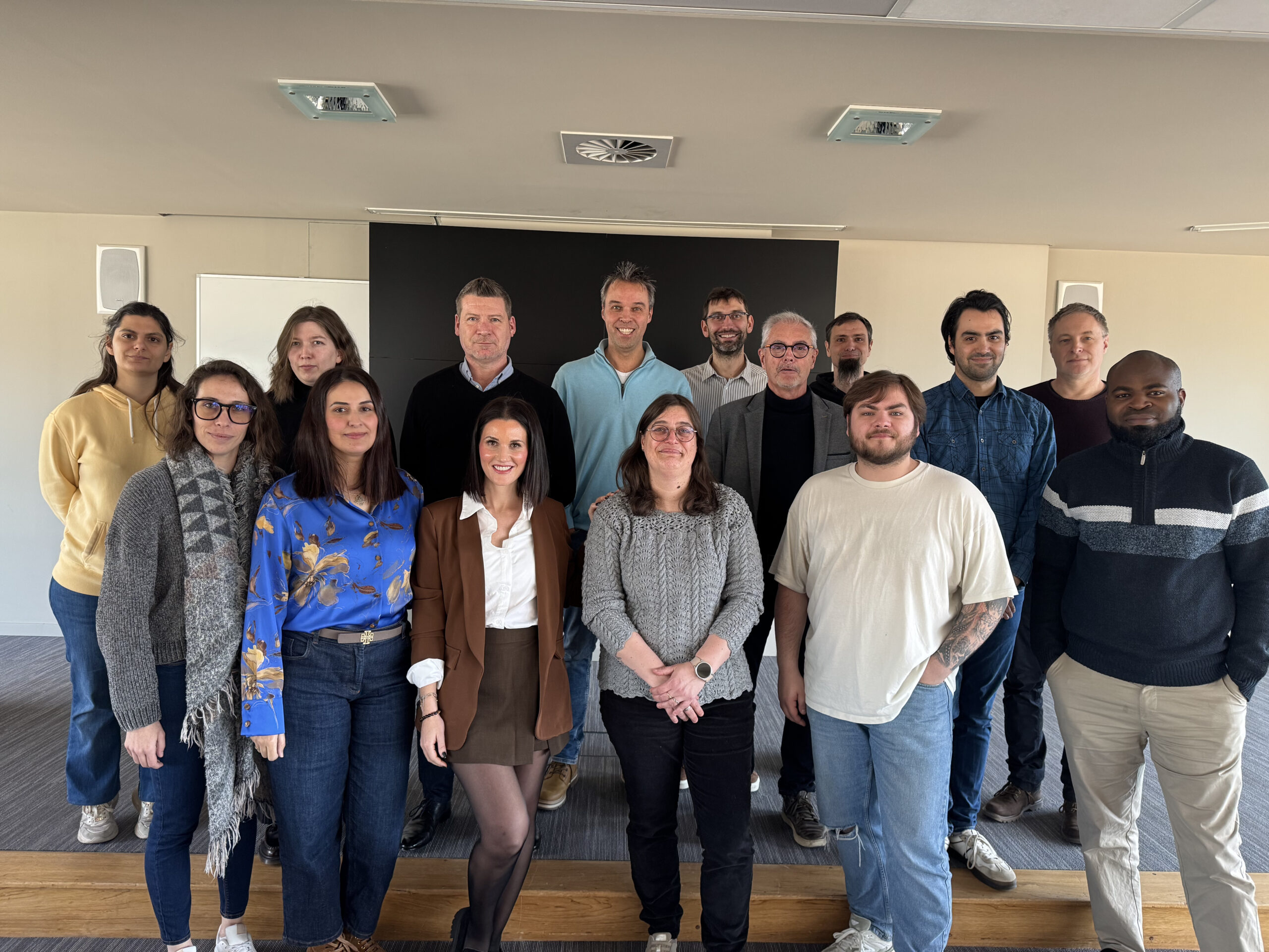 20251215_123006481_iOS-1